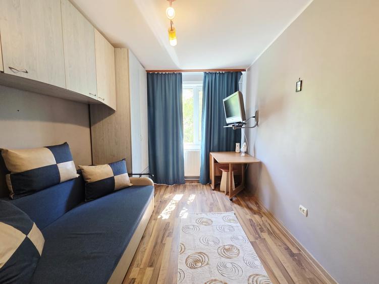 Apartament cu 2 camere decomandat în Micro 19