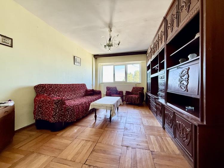 Apartament cu 3 camere decomandat, mobilat în ICIL