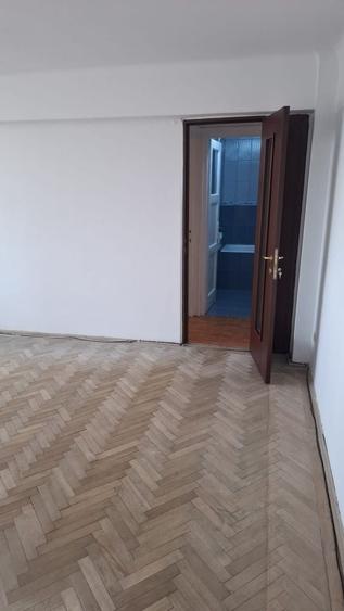 Apartament 2 camere semidecomandat English Park - 5