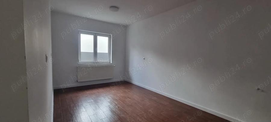 Casă cu 6 camere în Banat