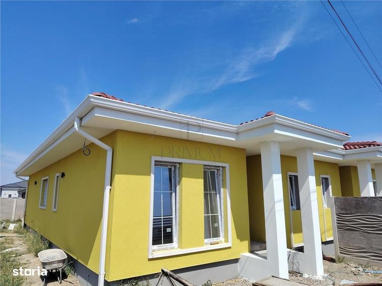 Duplex Pe Parter - Aproape De Centura - 2 Fronturi Stradale - 7