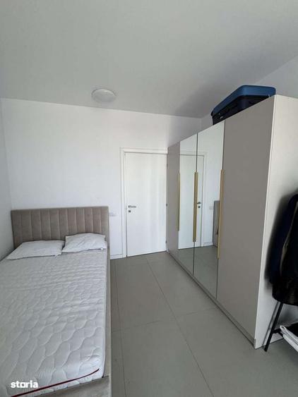 Apartament cu 3 camere decomandat în Tunari