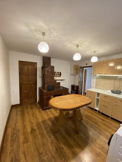 Casă individuală cu 2 camere cu Teren 900 Mp în Tarcău