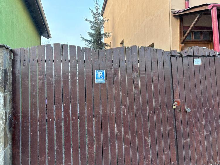Casă individuală cu 2 camere cu Canalizare în Cristești