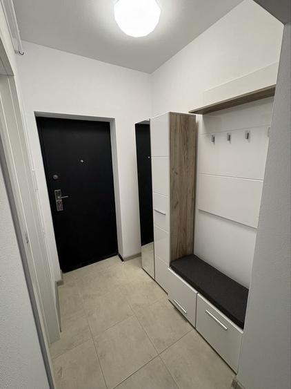 Apartament cu 2 camere semidecomandat în Sânpetru