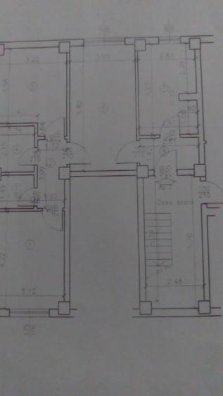 Apartament cu 3 camere semidecomandat în 1 Decembrie 1918