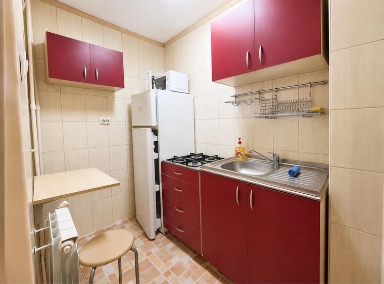 Garsonieră semidecomandată în Take Ionescu