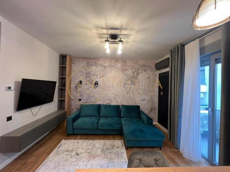 Apartament cu 2 camere decomandat, mobilat în Herăstrău