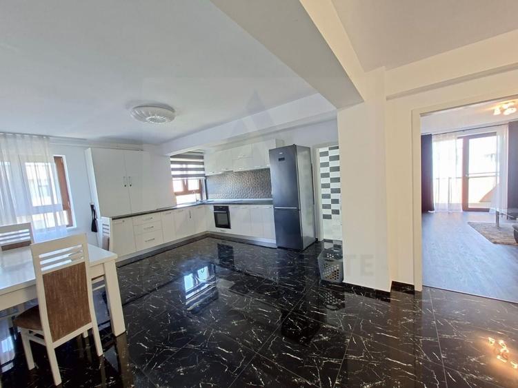 Apartament cu 3 camere decomandat, mobilat în Șelimbăr