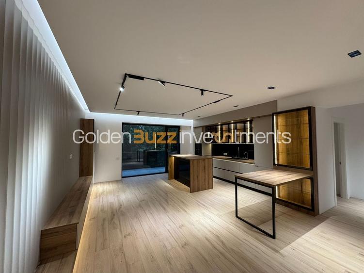 Apartament cu 3 camere decomandat, mobilat în Iancu Nicolae