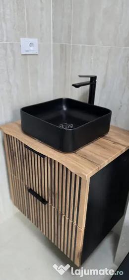 Casă cu 3 camere cu Teren 300 Mp în Noua
