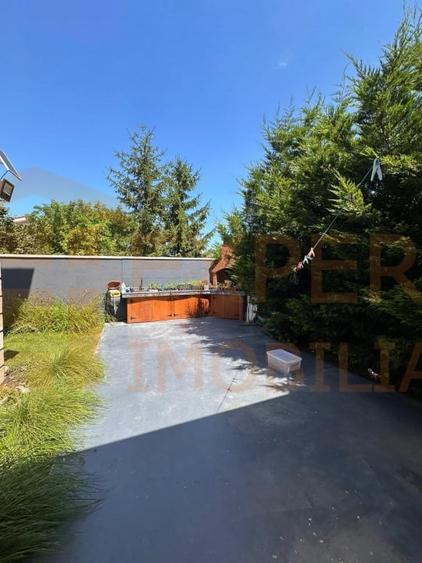 Duplex cu 5 camere cu Canalizare în Mamaia-Sat