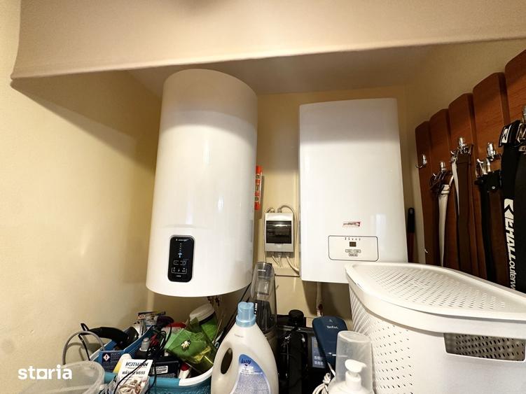 Apartament cu 3 camere semidecomandat în Dâmbovița