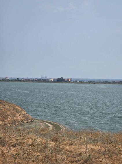 Teren Construcții intravilan de 1000 mp, în Tuzla