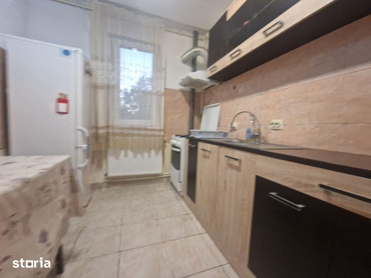Tomis 1(Spitalul Jude?ean)-2 camere, mobilat-utilat,gaze- 350euro/luna - 14