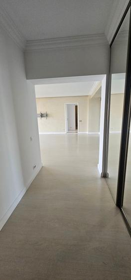 Inchiriere 4 camere Central Park - 8
