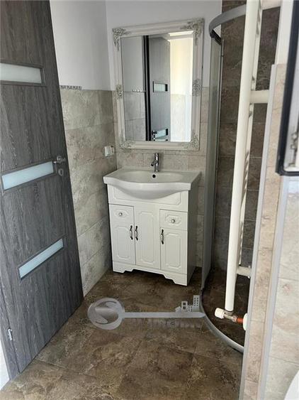 Apartament cu 2 camere decomandat în Târgu Cucu