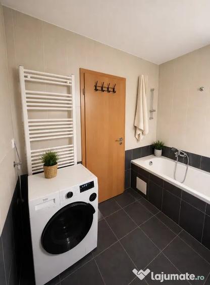 Apartament cu 2 camere decomandat în Avantgarden