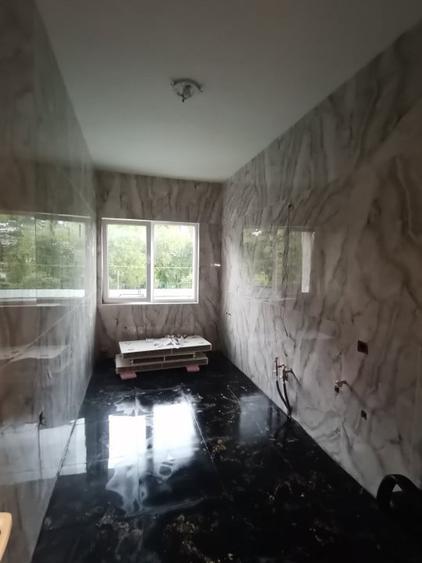 Casă individuală cu 4 camere cu Canalizare în Gruia