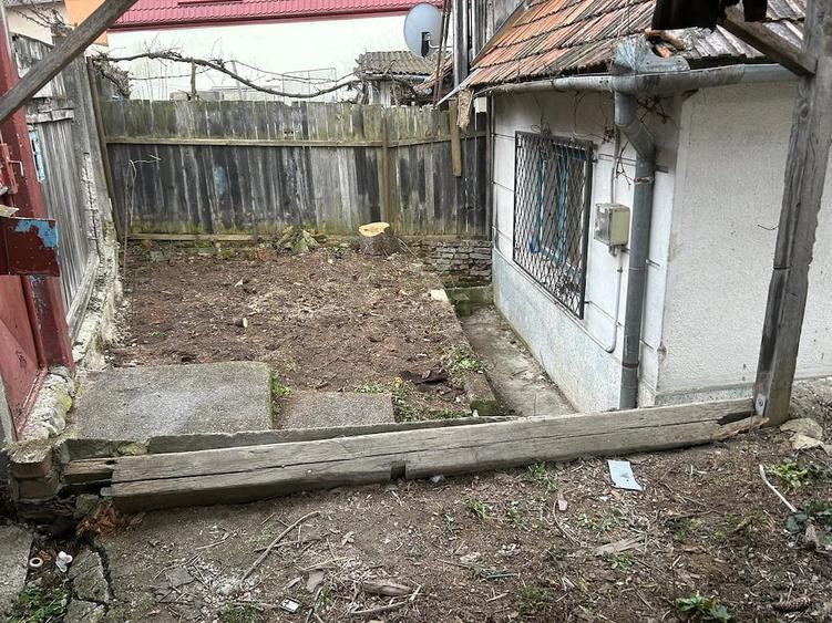Casă cu Teren 207 Mp în Centrul Civic
