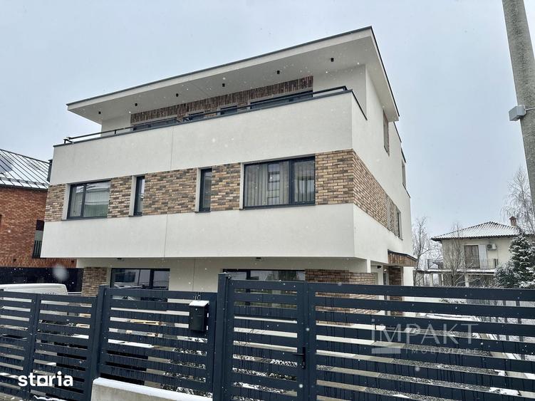 Casă cu 6 camere cu Teren 330 Mp în Europa