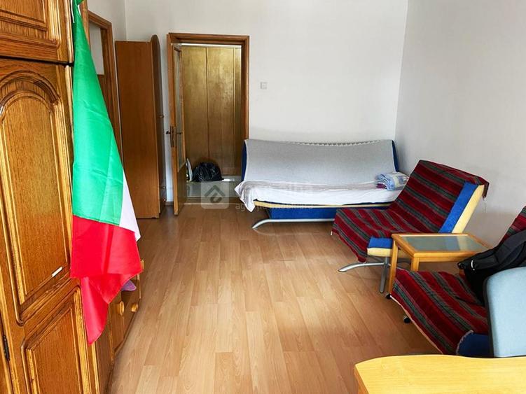 Apartament cu 3 camere decomandat, mobilat în Central