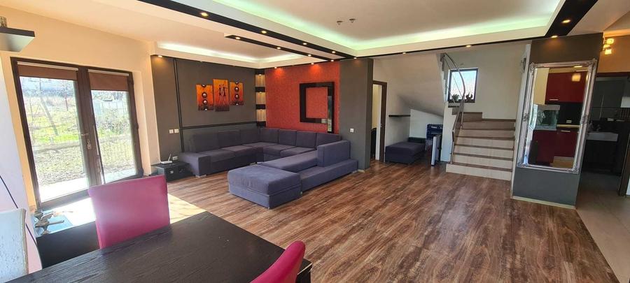 Casă cu 4 camere cu Teren 2500 Mp în Ghercești