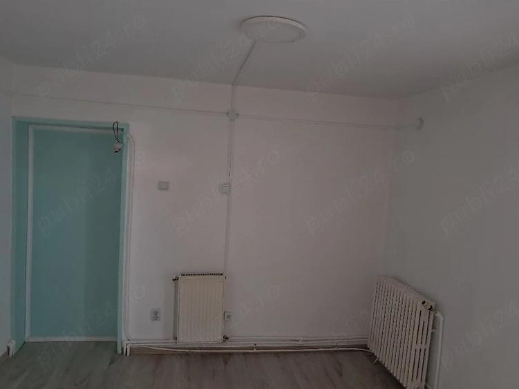 Spațiu comercial, de 36 mp, în Mărăști