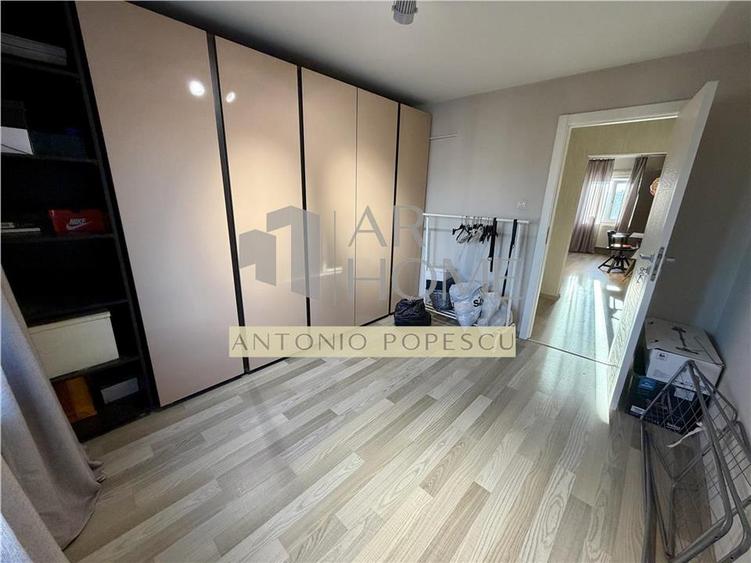 Apartament cu 3 camere decomandat, mobilat în Central