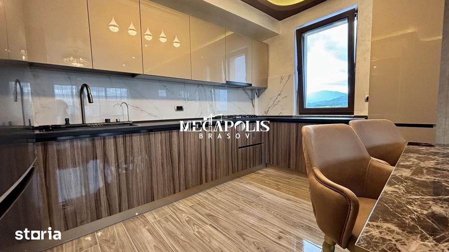 Apartament cu 4 camere în Tractorul