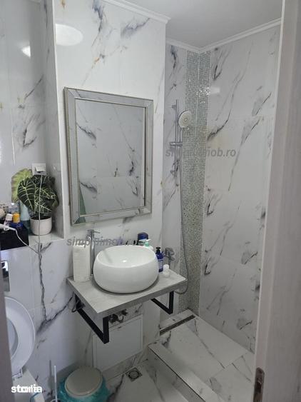 Apartament cu 2 camere decomandat în Dristor