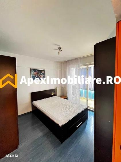 Apartament cu 2 camere decomandat în Văcăresti