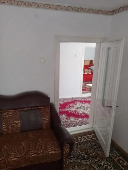Casă cu 3 camere cu Teren 789 Mp în Starchiojd