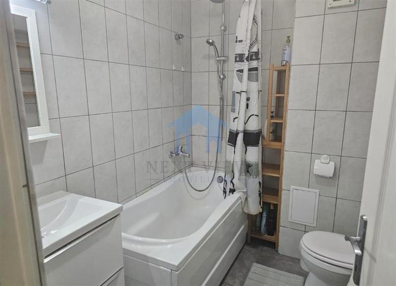 Garsonieră decomandată în Zorilor