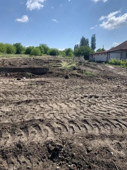 Teren de 1300 mp, în Central
