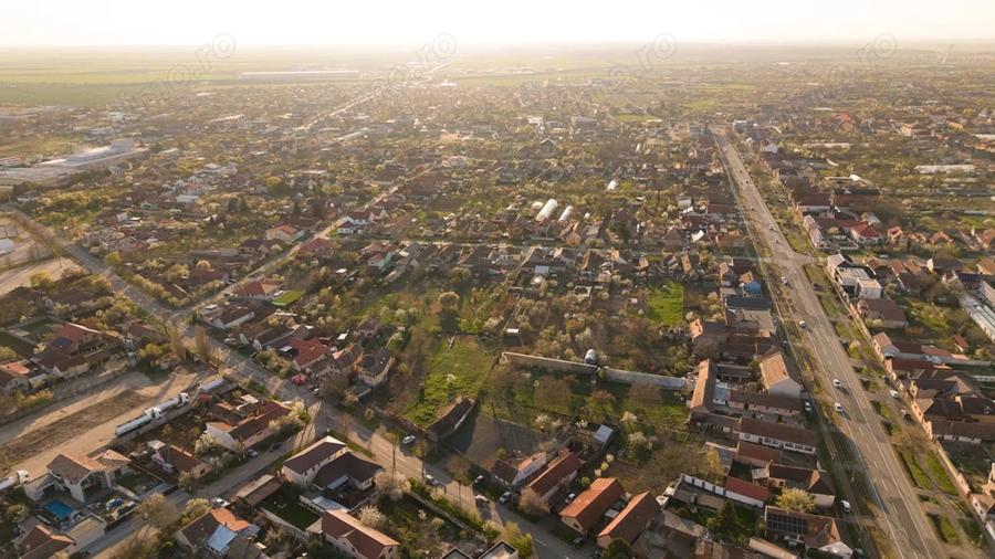 Teren de 1811 mp, în Aradul Nou