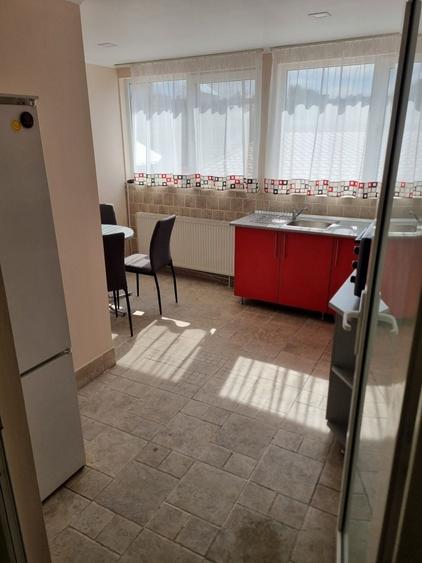 Apartament cu 3 camere decomandat în Ultracentral