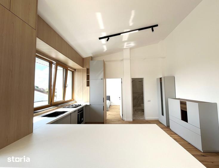 Apartament cu 2 camere semidecomandat în Grivița