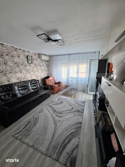Apartament cu 2 camere în Micro 21
