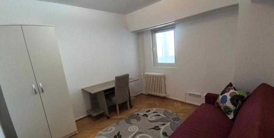 Apartament cu 4 camere decomandat, mobilat în Kiseleff