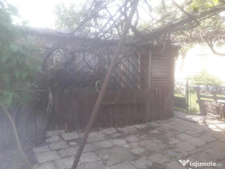 Casă cu 2 camere cu Teren 350 Mp în Ultracentral