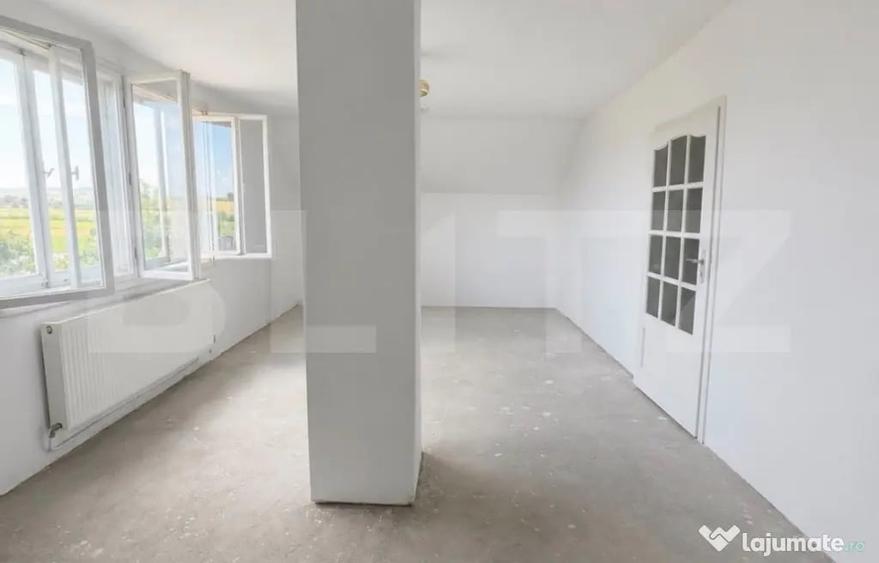 Casă cu 3 camere cu Teren 800 Mp în Cornești