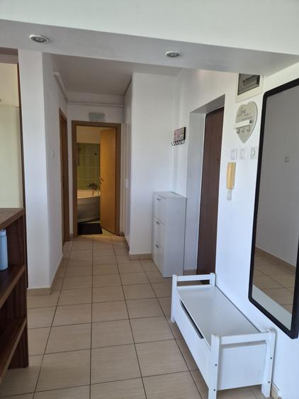 Apartament cu 2 camere decomandat în Smeura