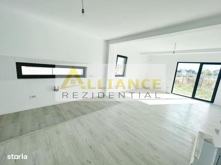 Casă cu 3 camere în Berceni