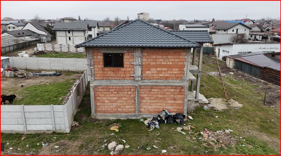 Casă individuală cu 5 camere cu Canalizare în Ștefăneștii de Jos