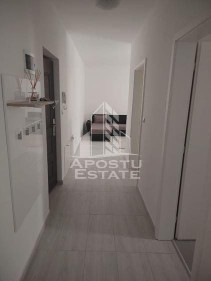 Apartament cu 2 camere decomandat în Giroc