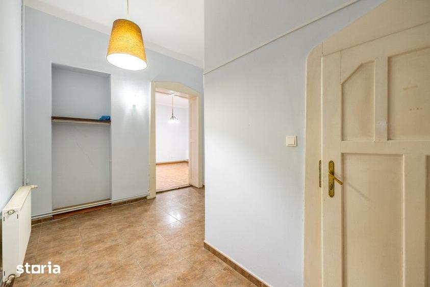 Apartament cu 3 camere în Central