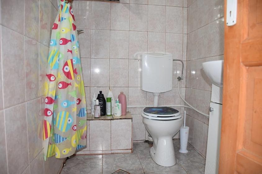 Casă cu 4 camere cu Teren 337 Mp în Central