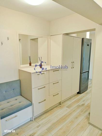 Apartament cu 3 camere decomandat în Hala Centrală