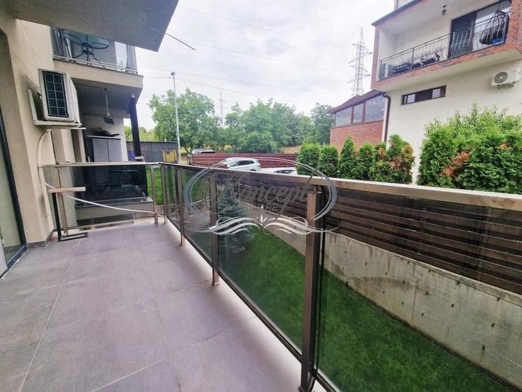 Apartament cu 2 camere semidecomandat în Borhanci